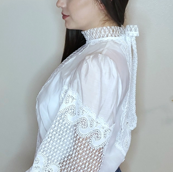 Semi sheer blouse - Picture 3 of 4